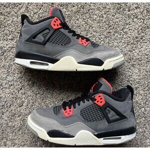 Nike Air Jordan 4 Retro Infrared Size 7 Youth (Size 8.5 Women's)
